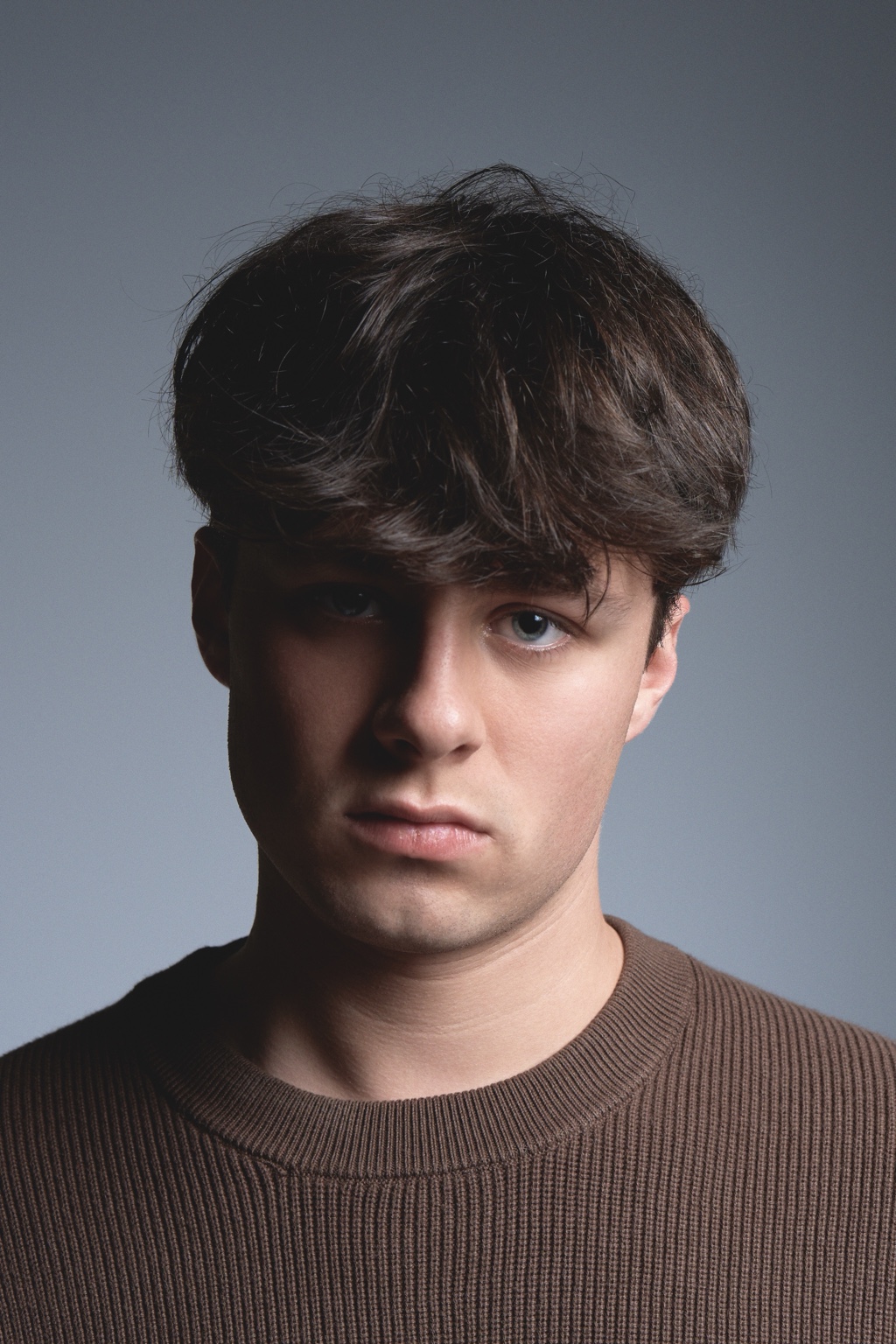 Porträt von Lukas Leonhardt